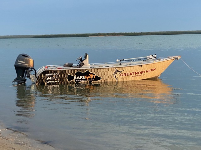 The Barefoot rig pulled up on a Top End beach at low tide